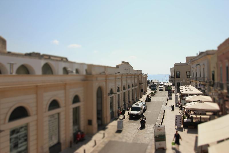 Suite Porta Terra Gallipoli Bagian luar foto