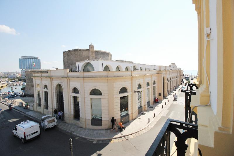 Suite Porta Terra Gallipoli Bagian luar foto