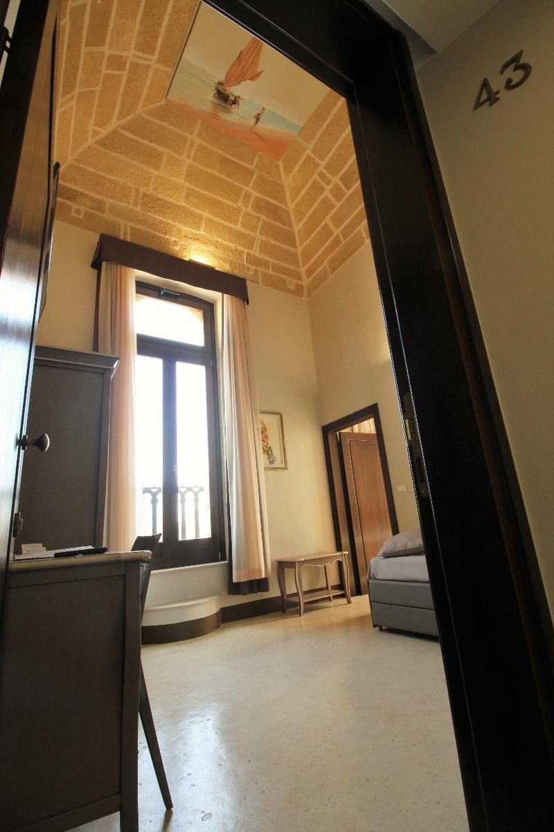 Suite Porta Terra Gallipoli Bagian luar foto